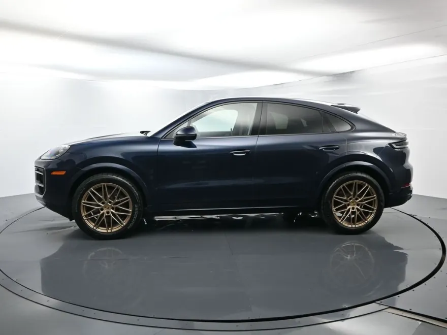 2024 Porsche Cayenne Coupe Base photo 1