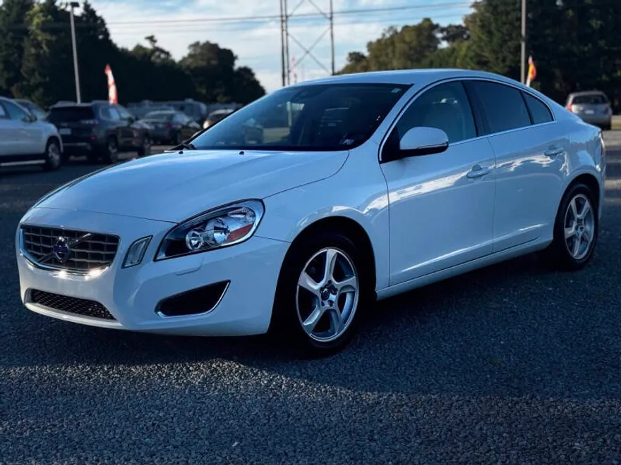 2012 Volvo S60 T5 photo 1