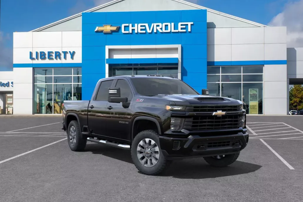 2025 Chevrolet Silverado 2500HD Custom photo 1