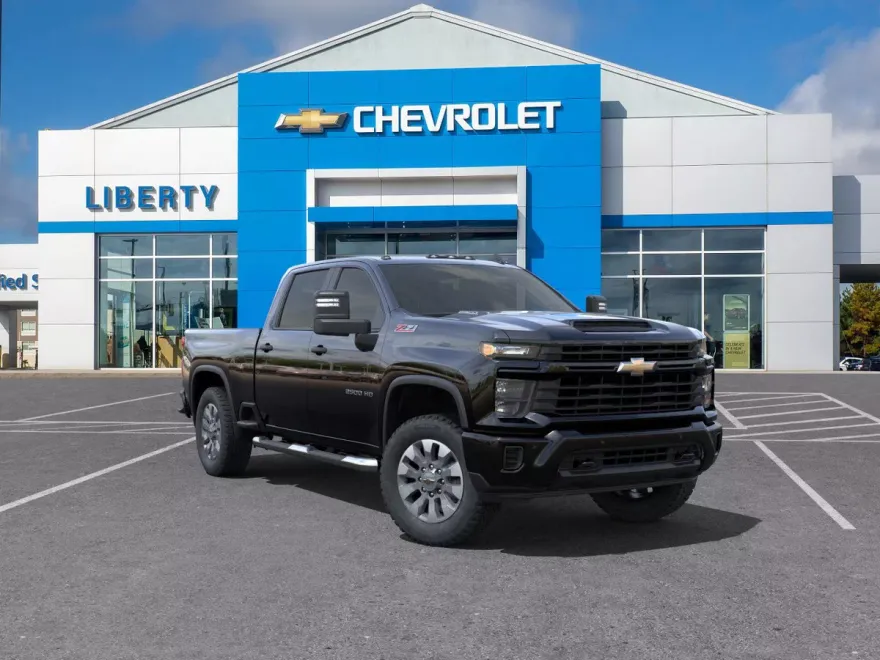 2025 Chevrolet Silverado 2500HD Custom photo 1