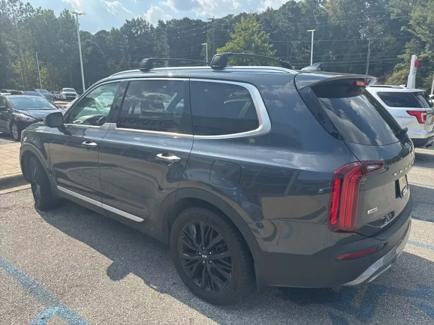 2021 Kia Telluride SX photo 1