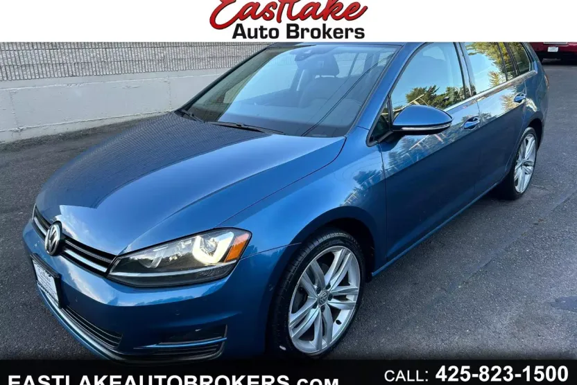 2017 Volkswagen Golf SportWagen TSI SE photo 1