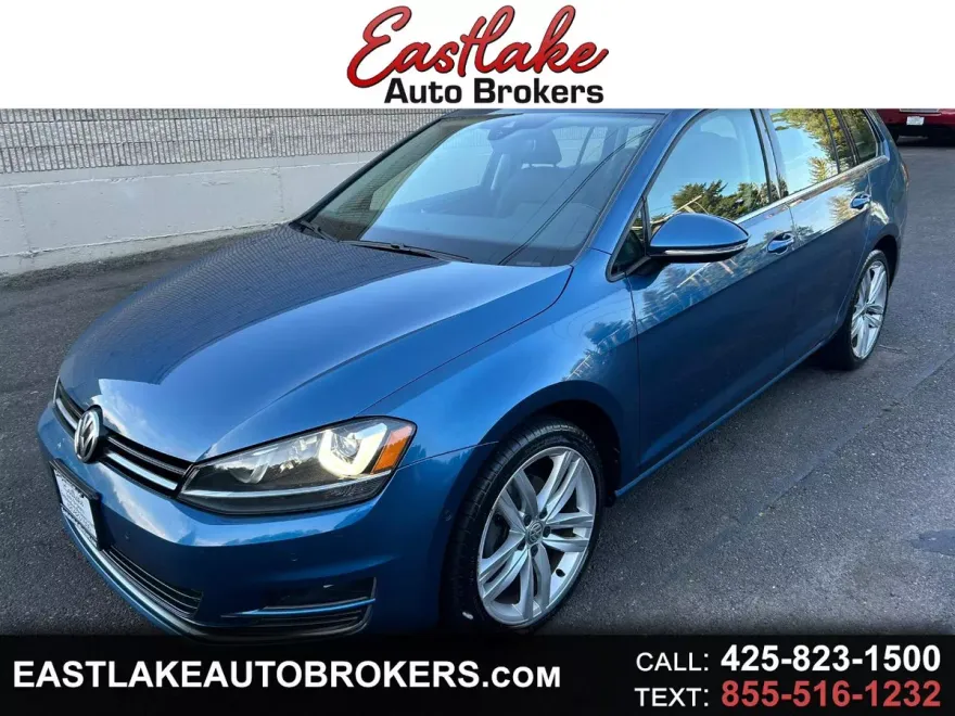 2017 Volkswagen Golf SportWagen TSI SE photo 1