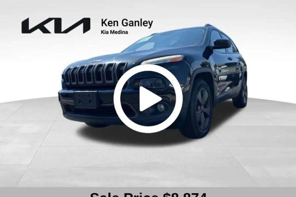 2016 Jeep Cherokee 80th Anniversary Edition photo 1