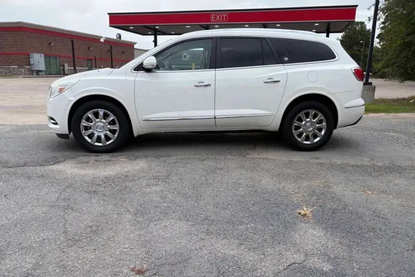 2014 Buick Enclave Leather photo 1
