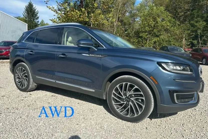 2019 Lincoln Nautilus Reserve photo 1