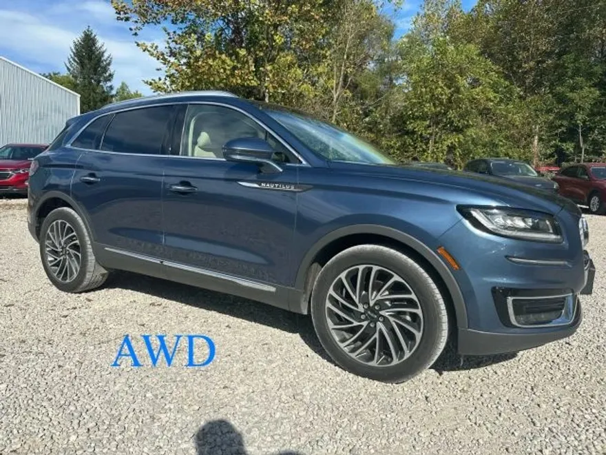 2019 Lincoln Nautilus Reserve photo 1