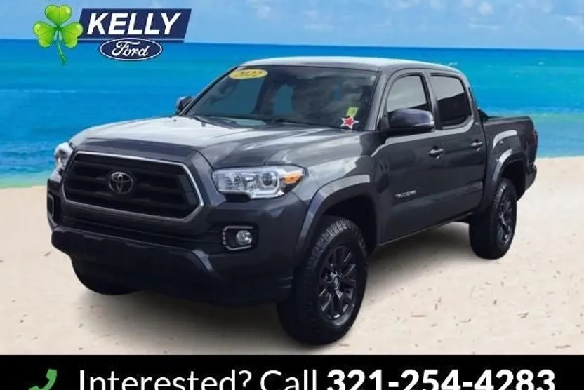 2022 Toyota Tacoma SR5 V6 photo 1