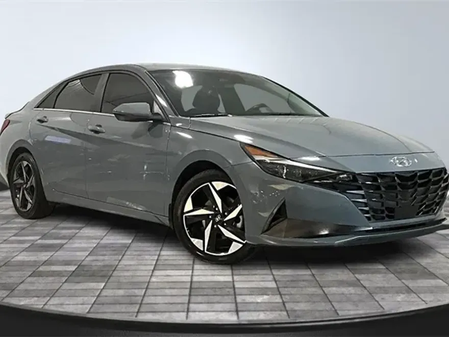 2023 Hyundai Elantra Limited photo 1