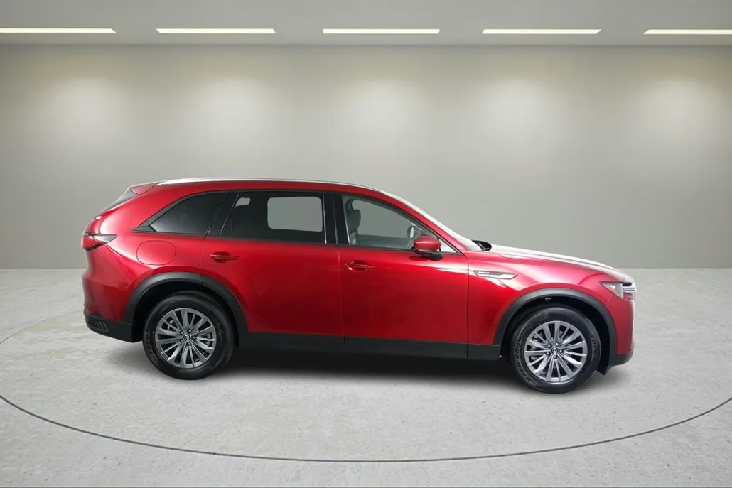 2024 Mazda CX-90 Plug-in Hybrid Preferred photo 2