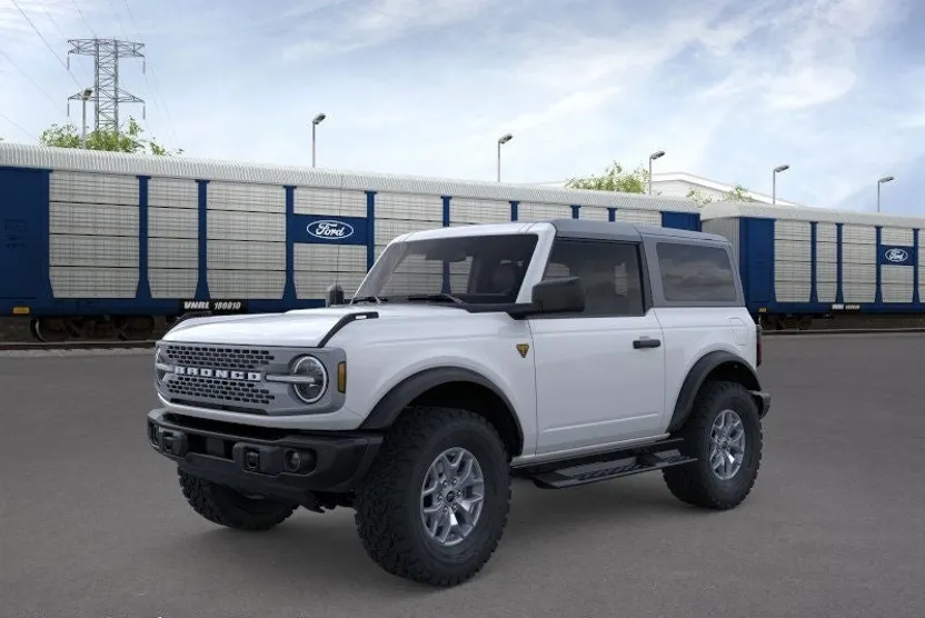 2025 Ford Bronco Badlands photo 1