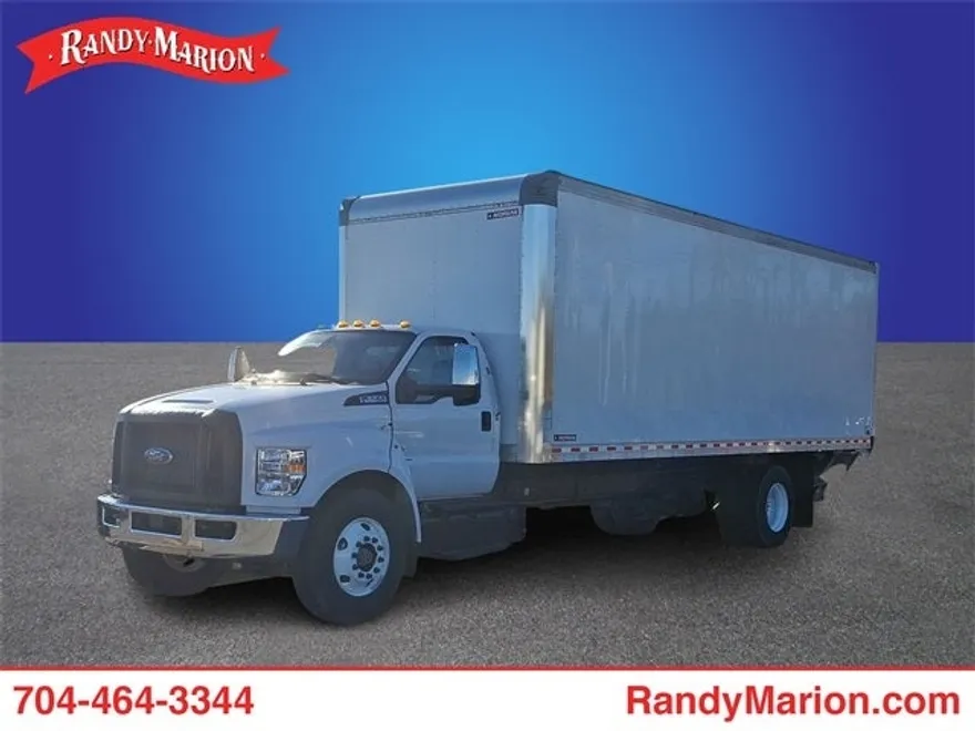 2023 Ford F-650 photo 1