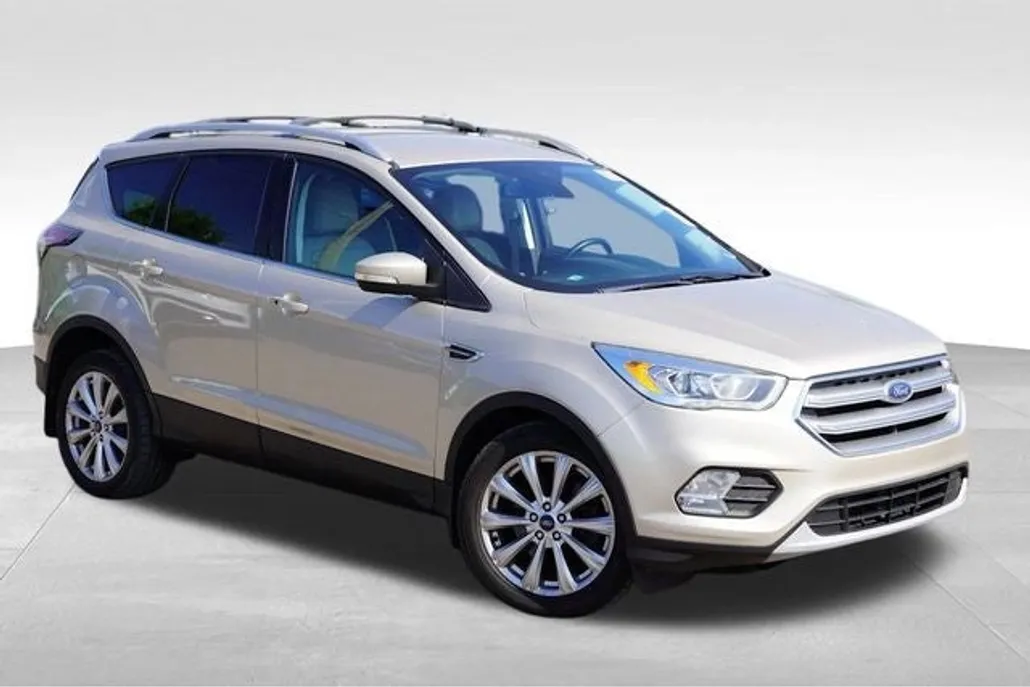 2017 Ford Escape Titanium photo 1