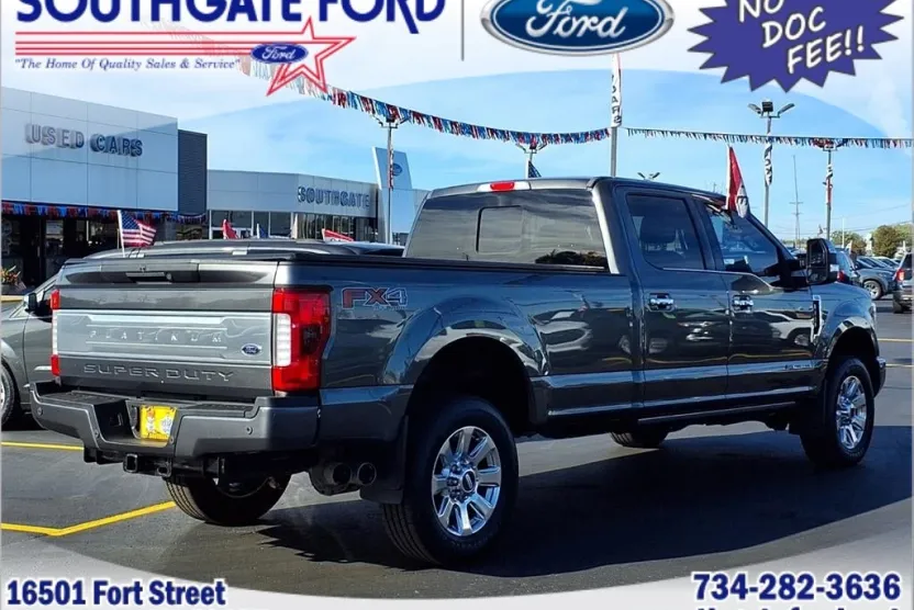 2017 Ford F-250 photo 1