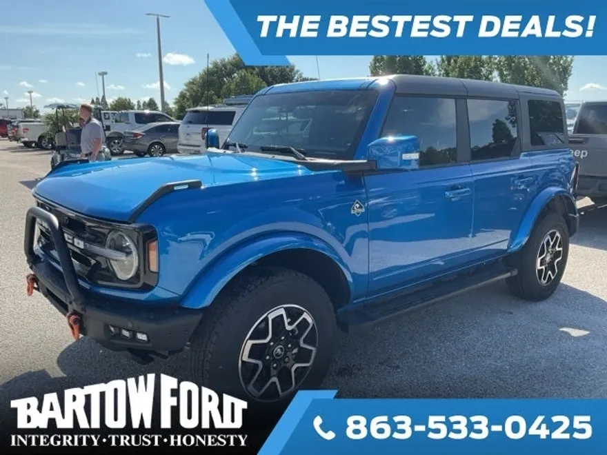 2024 Ford Bronco Outer Banks photo 1