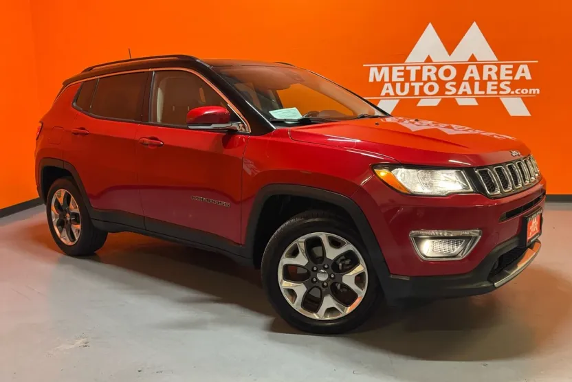 2019 Jeep Compass Limited Sport photo 1