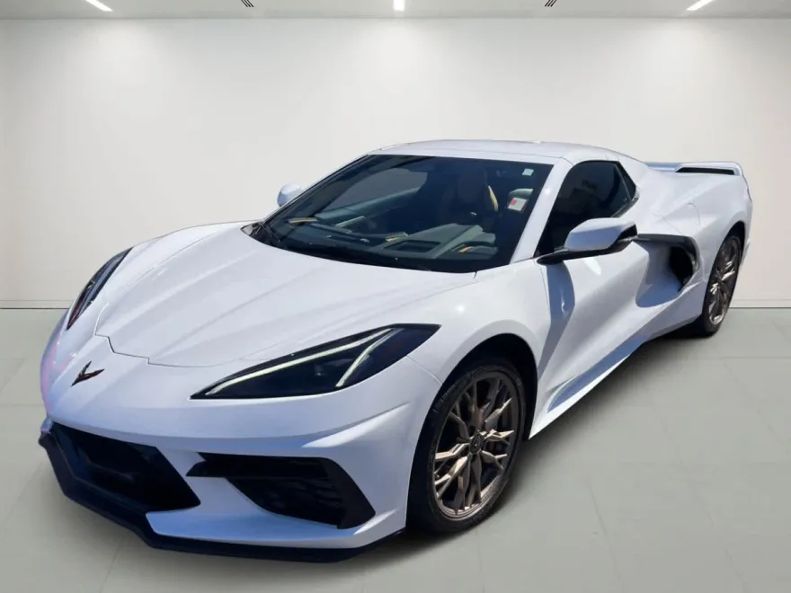 2024 Chevrolet Corvette Stingray 2LT photo 1