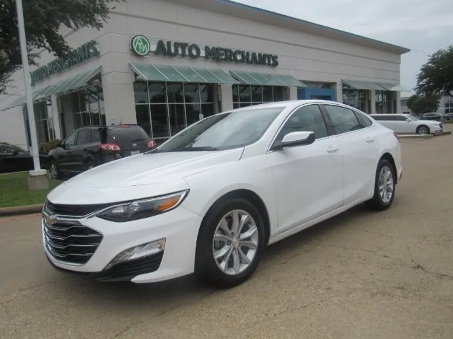 2025 Chevrolet Malibu 1LT photo 1