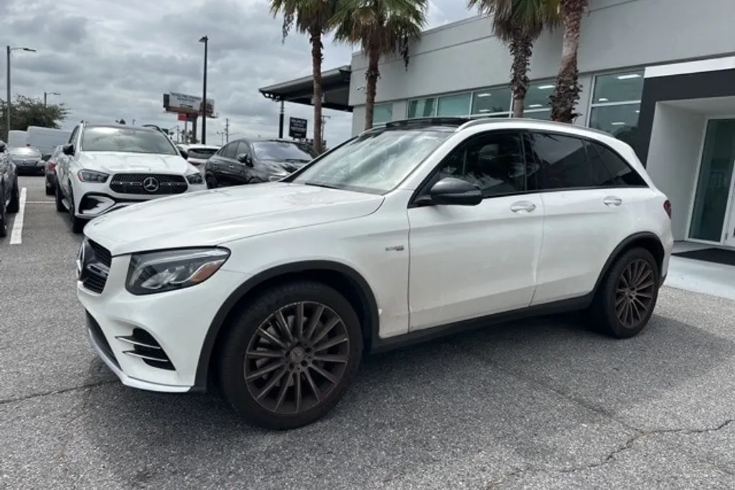 2019 Mercedes Benz GLC 43 AMG photo 1