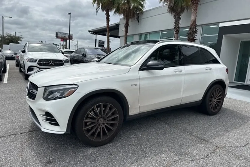 2019 Mercedes Benz GLC 43 AMG photo 1