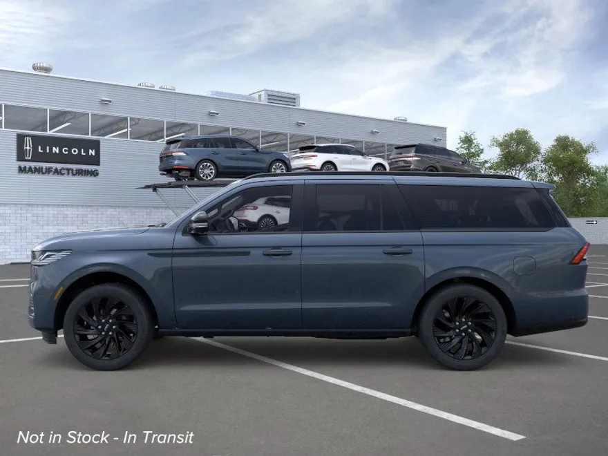 2025 Lincoln Navigator L Reserve photo 1