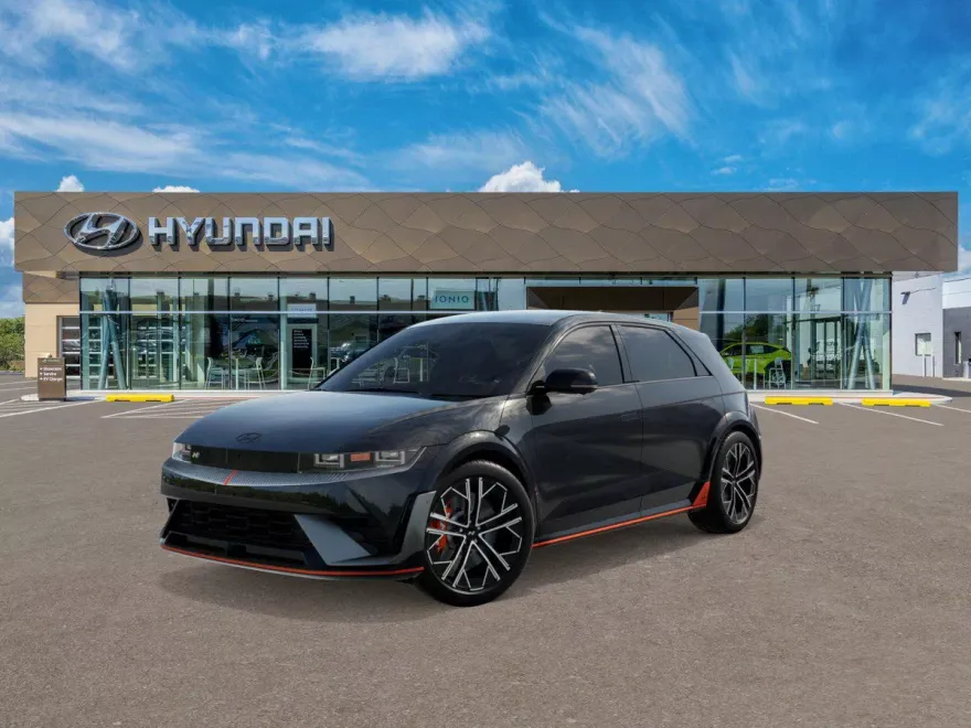 2025 Hyundai Ioniq photo 1