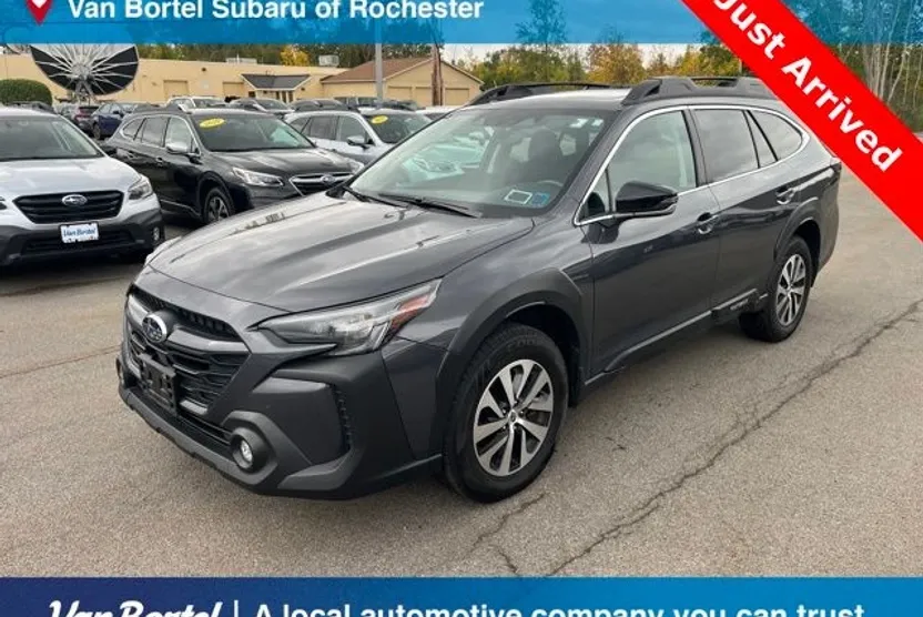 2024 Subaru Outback Premium photo 1