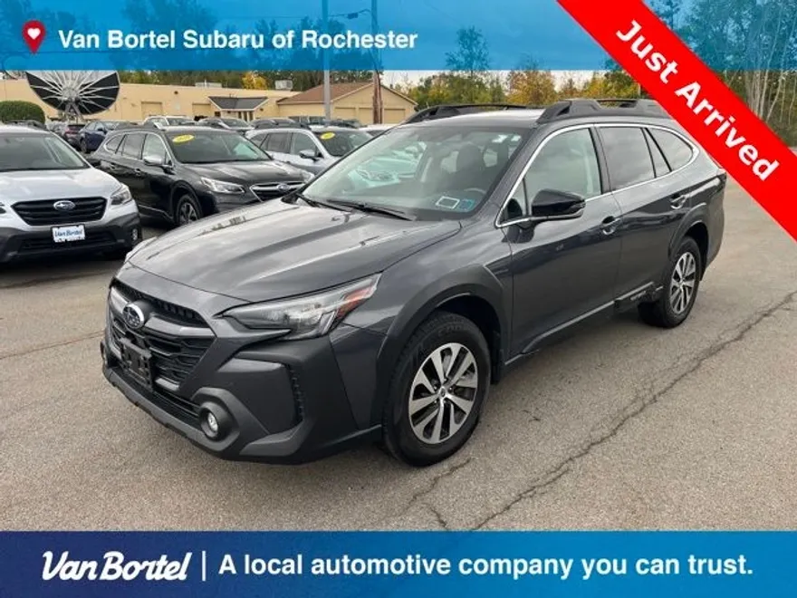 2024 Subaru Outback Premium photo 1