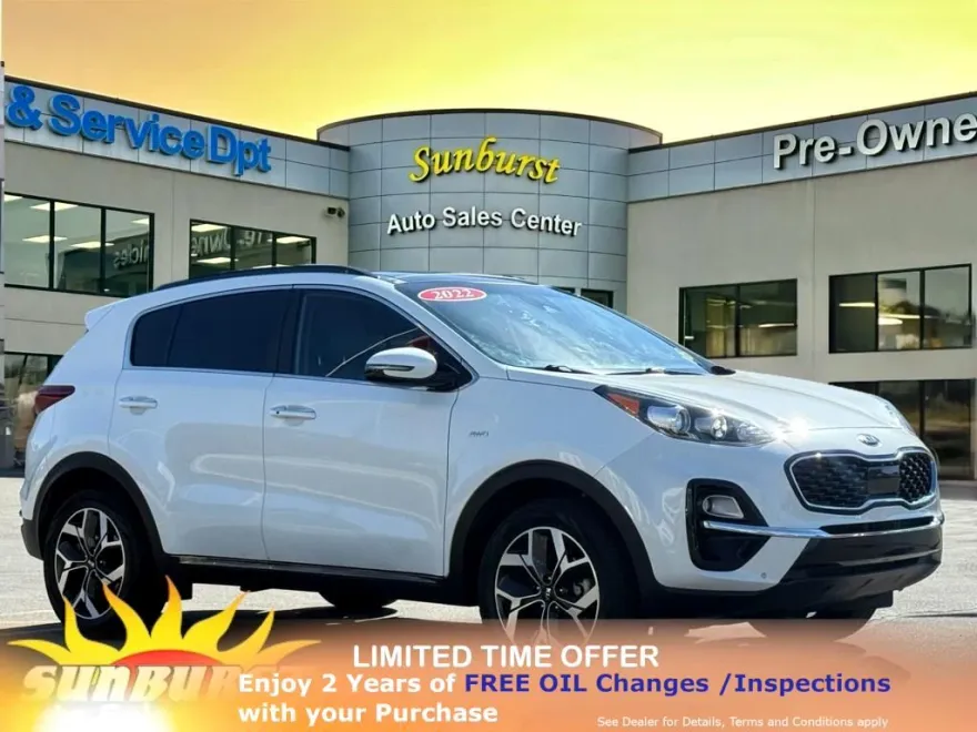 2022 Kia Sportage EX photo 1