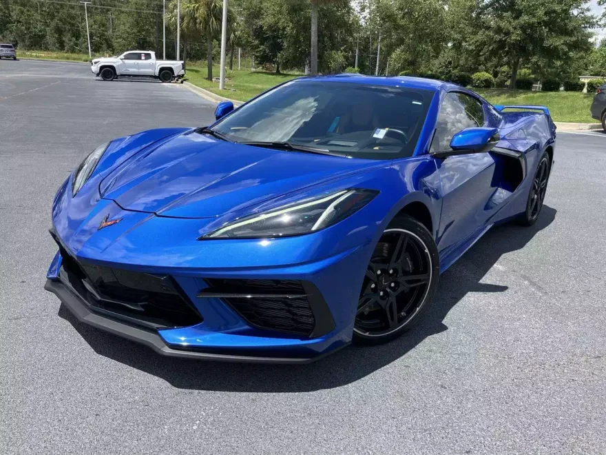 2020 Chevrolet Corvette Stingray 2LT Coupe photo 1