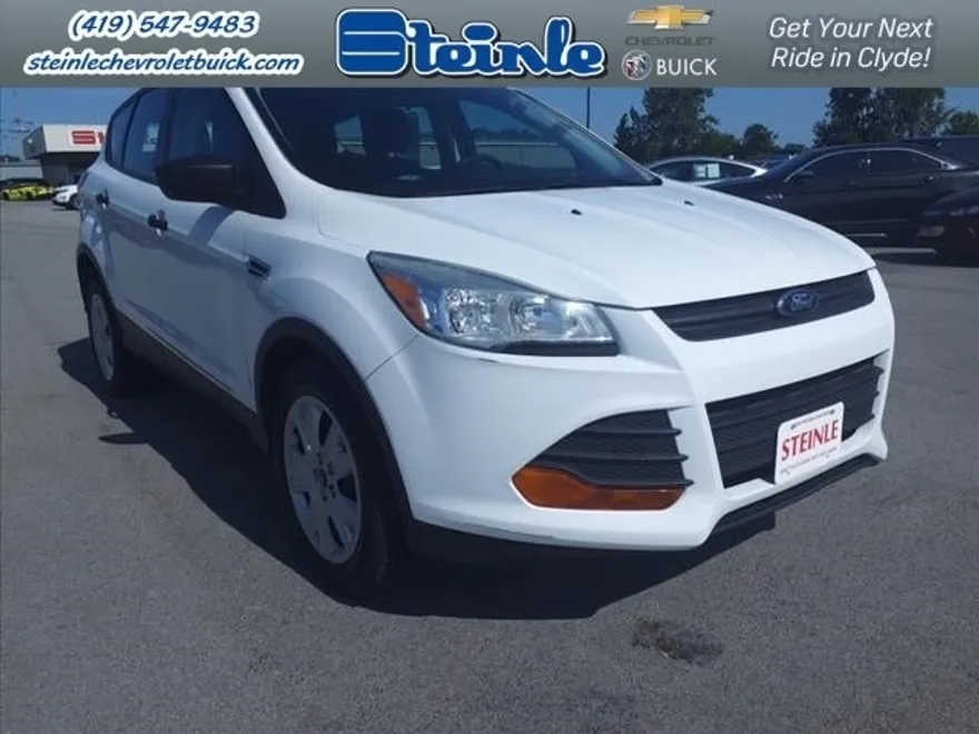 2014 Ford Escape S photo 1