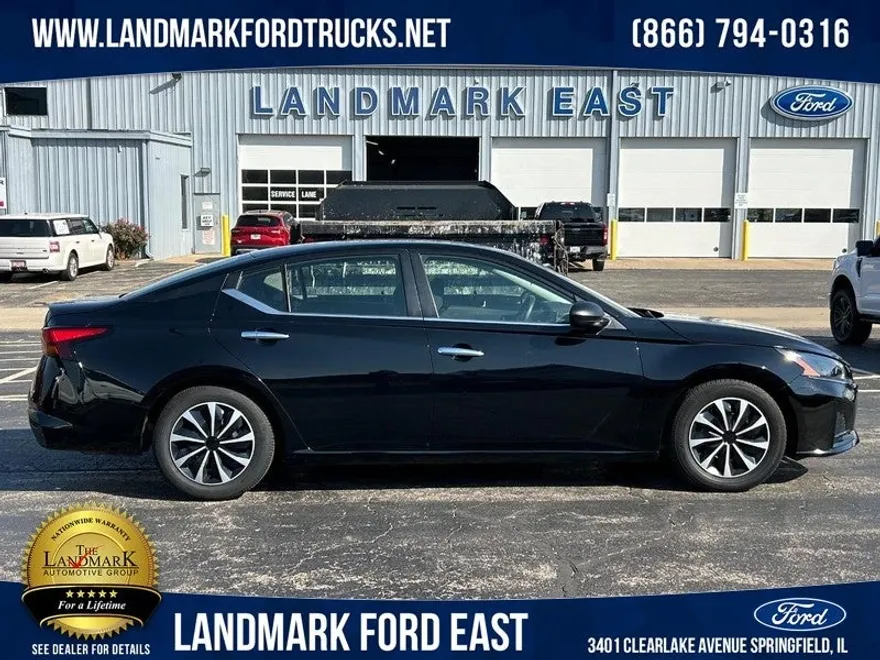 2024 Nissan Altima 2.5 S photo 1