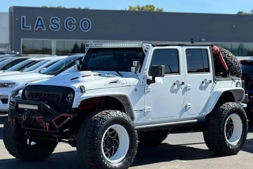 2018 Jeep Wrangler Unlimited Sport S photo 1