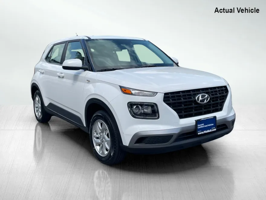 2024 Hyundai Venue SE photo 1