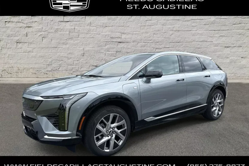 2025 Cadillac Optiq Luxury photo 1