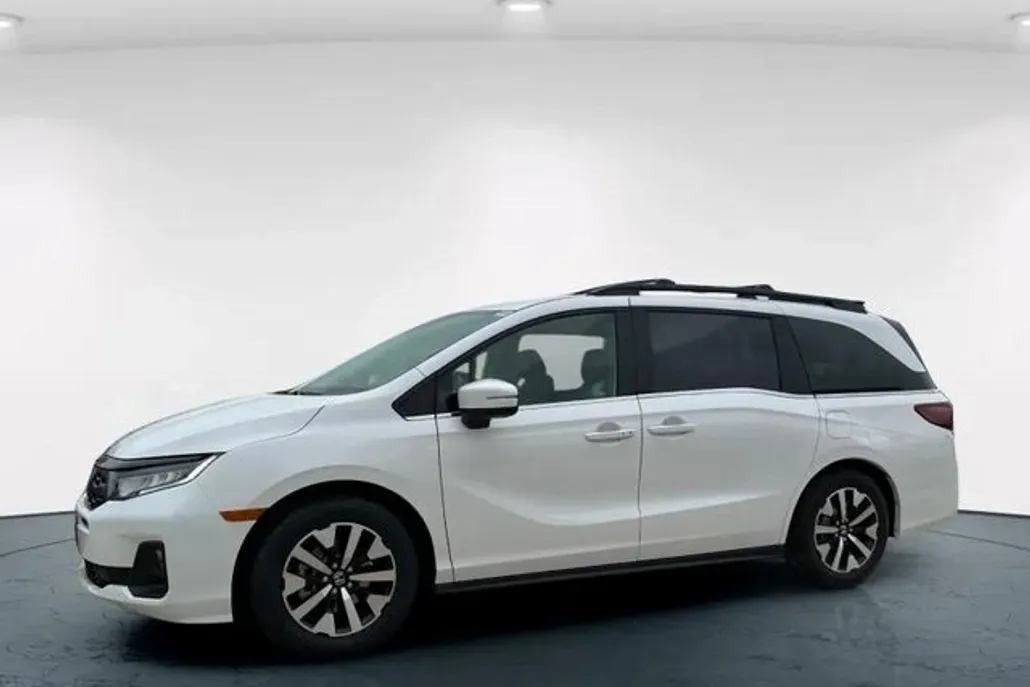 2026 Honda Odyssey EX-L photo 1