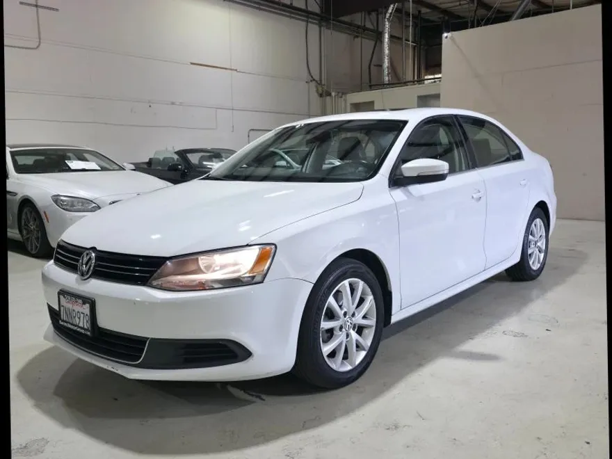 2014 Volkswagen Jetta SE photo 1