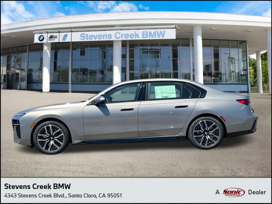 2025 Bmw 740i Sedan photo 1