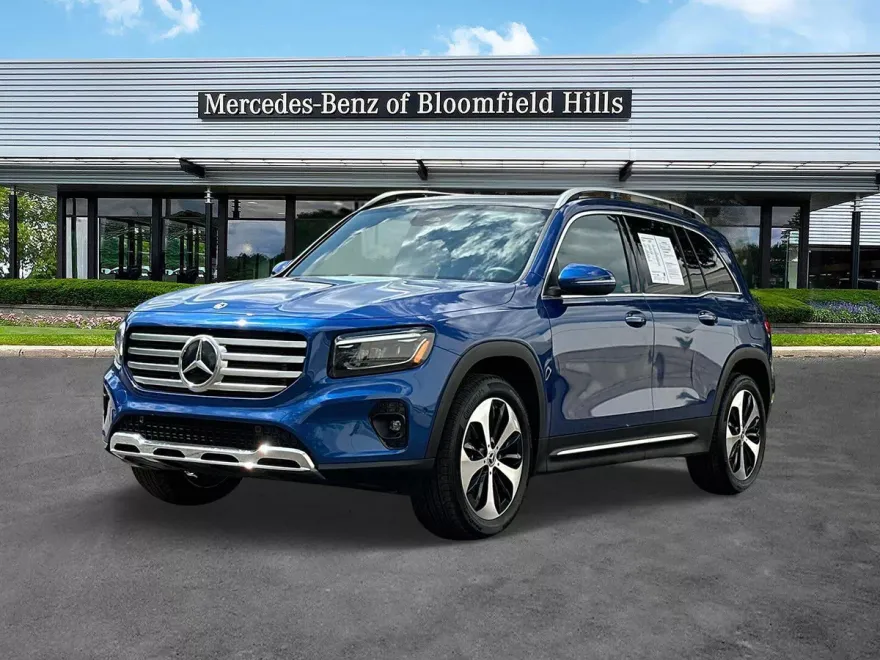 2024 Mercedes Benz GLB 250 4MATIC photo 1