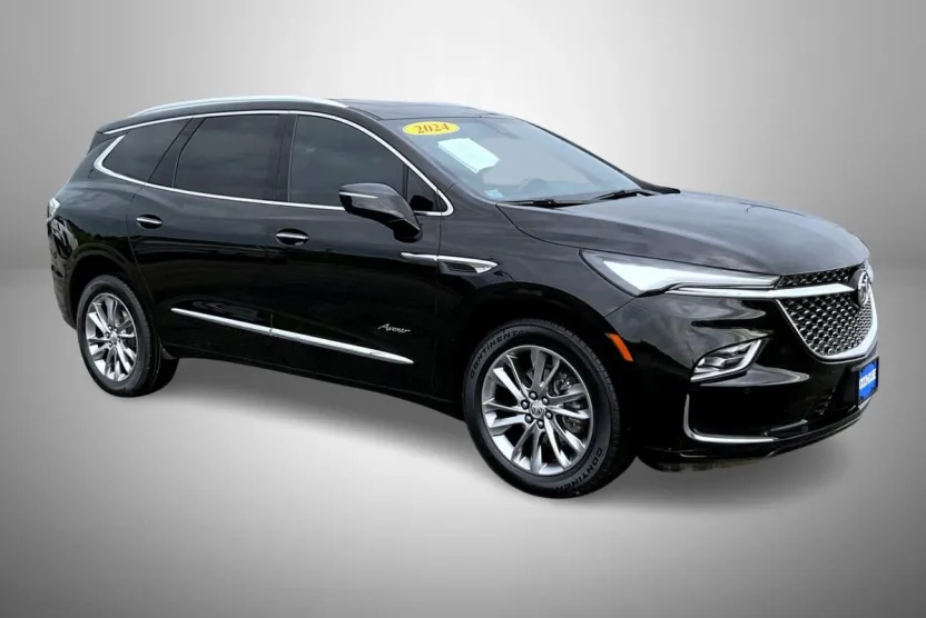 2024 Buick Enclave Avenir photo 1