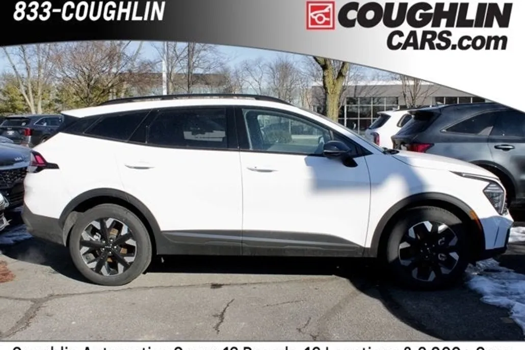 2024 Kia Sportage X-Line photo 1
