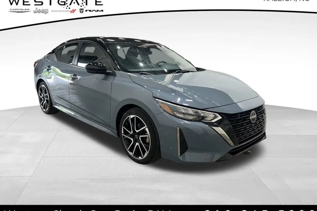 2024 Nissan Sentra SR photo 1