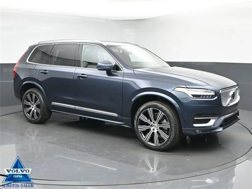 2025 Volvo XC90 Plus photo 1