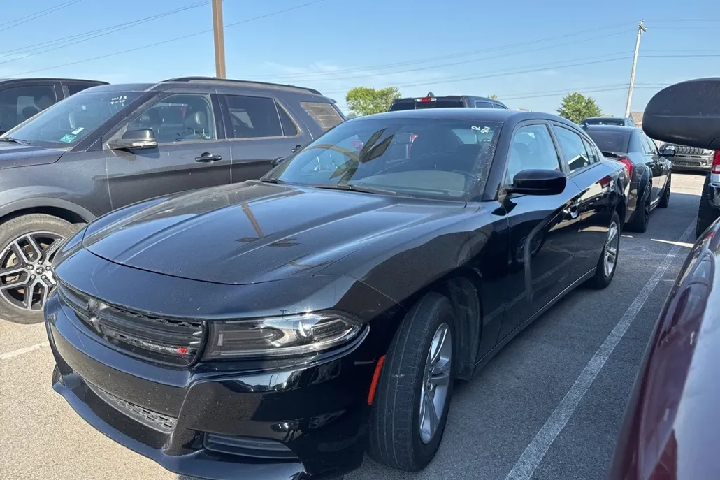 2023 Dodge Charger SXT photo 1