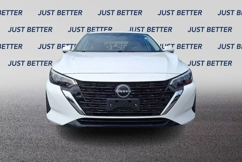 2025 Nissan Sentra SV photo 1
