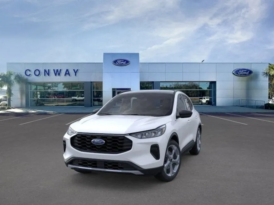 2026 Ford Escape ST-Line photo 1