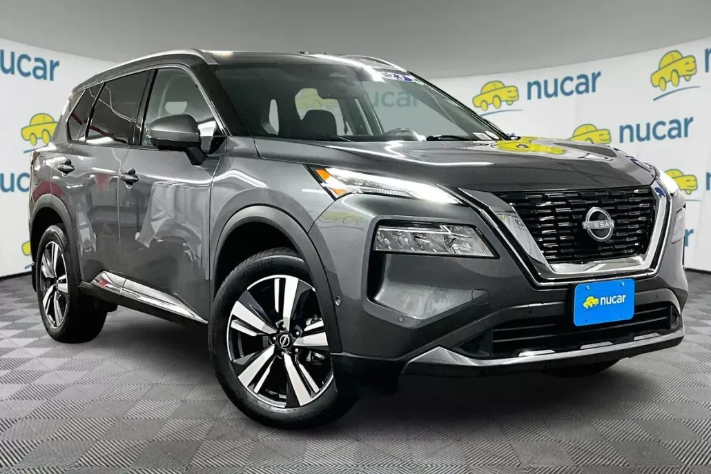 2023 Nissan Rogue SL photo 1