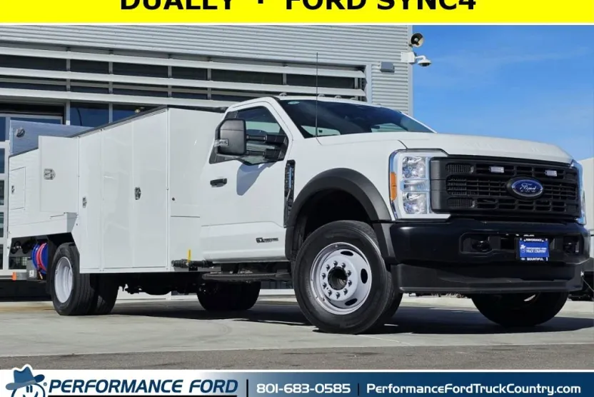2024 Ford F-550 XL photo 1