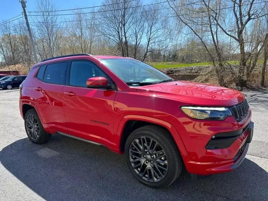 2023 Jeep Compass Red Edition photo 1