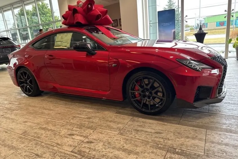 2025 Lexus RC F photo 1